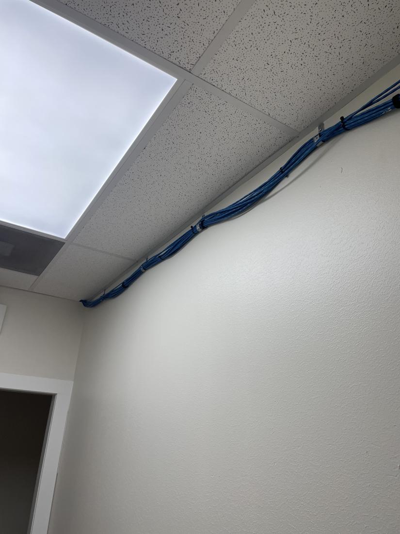 Cable pathway, finished office